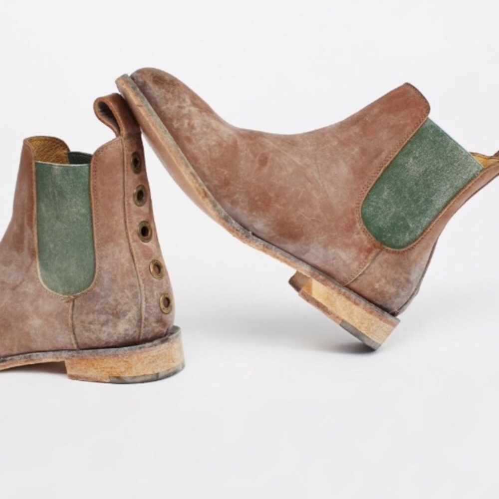 Free People JANICE Booties Brown size 7